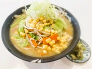 野菜たっぷり　みそラーメン