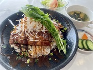 豚バラみそ煮ごはん